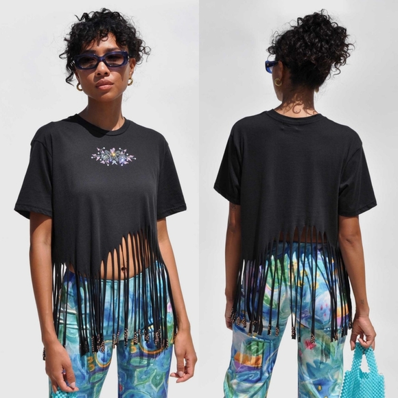 Collina Strada homecoming fringe embellished butterfly black & pink t-shirt - Picture 2 of 15